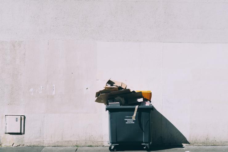 Recycling bin